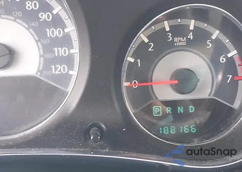 2013 Chrysler 200 Touring из США, поврежденный, VIN 1C3CCBBB6DN765564